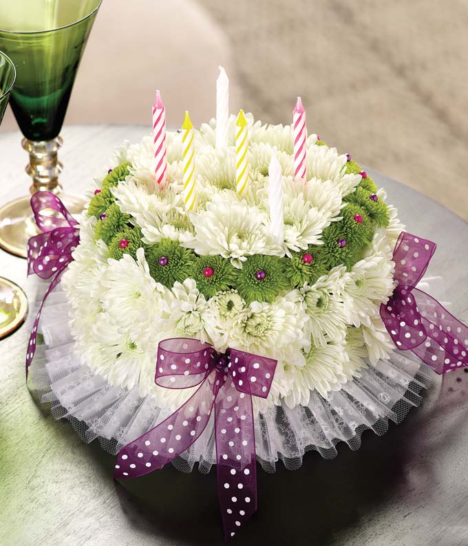 Flower Birthday Cake on It S Your Happy Birthday Flower Cake   Flowerstoflorida Com