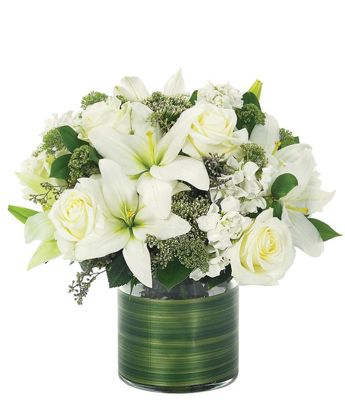 Lovely Lily & Roses Bouquet-All White