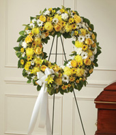 Yellow & White Standing Wreath